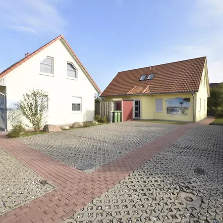 Ferienhaus Modern In Near Sea